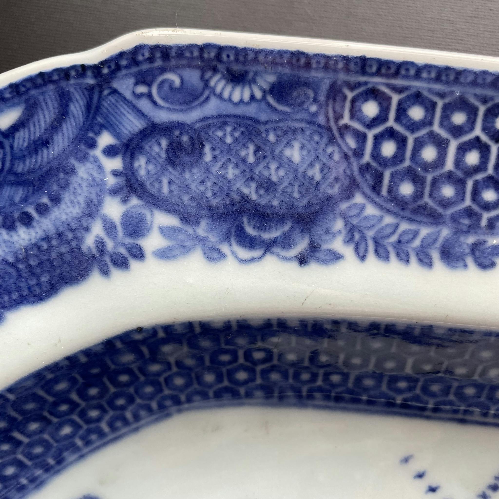 Antique Chinese Export Blue and White Porcelain platter, Qianlong period #1275