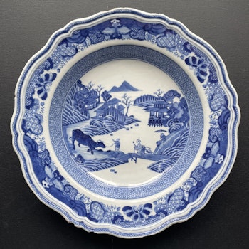 * RESERVED FOR MARTIN Antique Chinese Export Blue and White Rococo Porcelain plate , Qianlong #1282