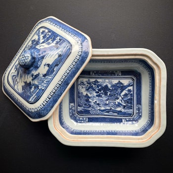 *RESERVED ITEM * Chinese antique underglazed blue and white small Tureen, Jiaqing Period #1288