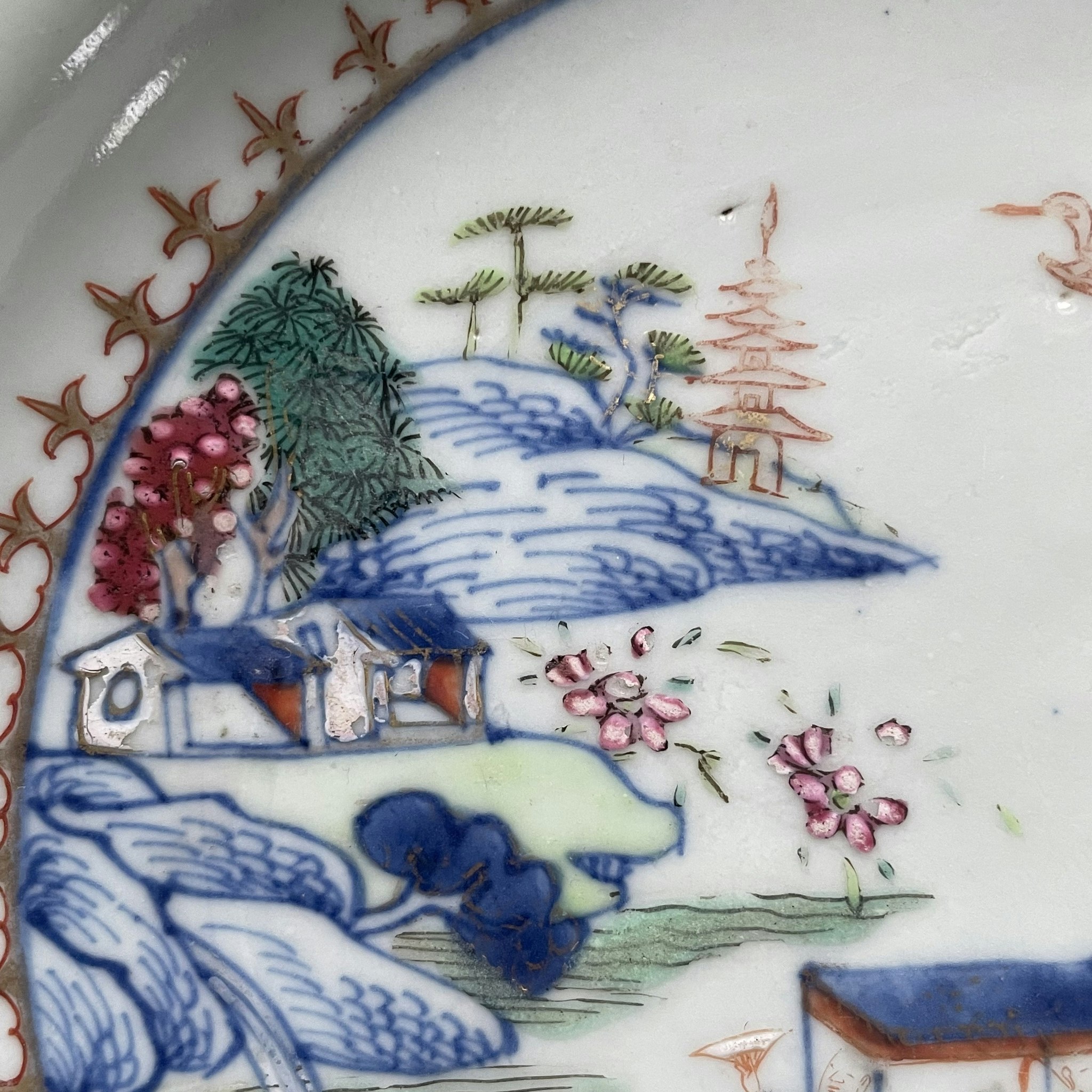 Antique Chinese underglazed blue plate with Famille Rose, Qianlong, Qing #1301