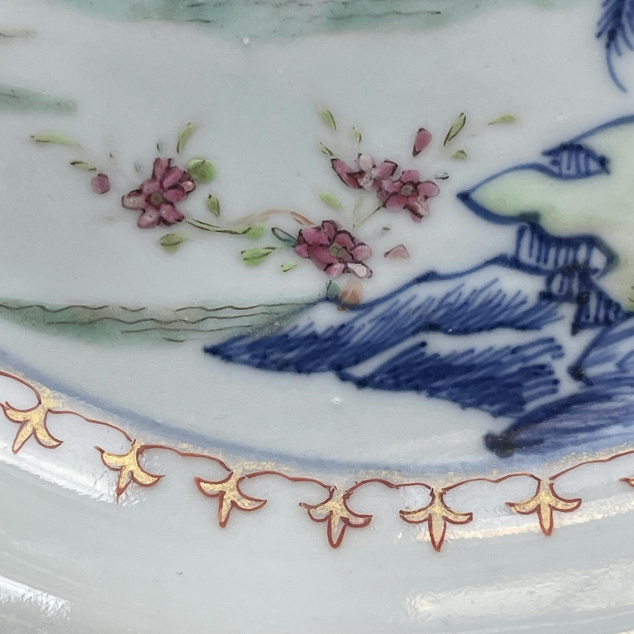 Antique Chinese underglazed blue plate with Famille Rose, Qianlong, Qing #1302