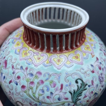 Vintage Chinese porcelain vase / censer, mid 20th c #1316