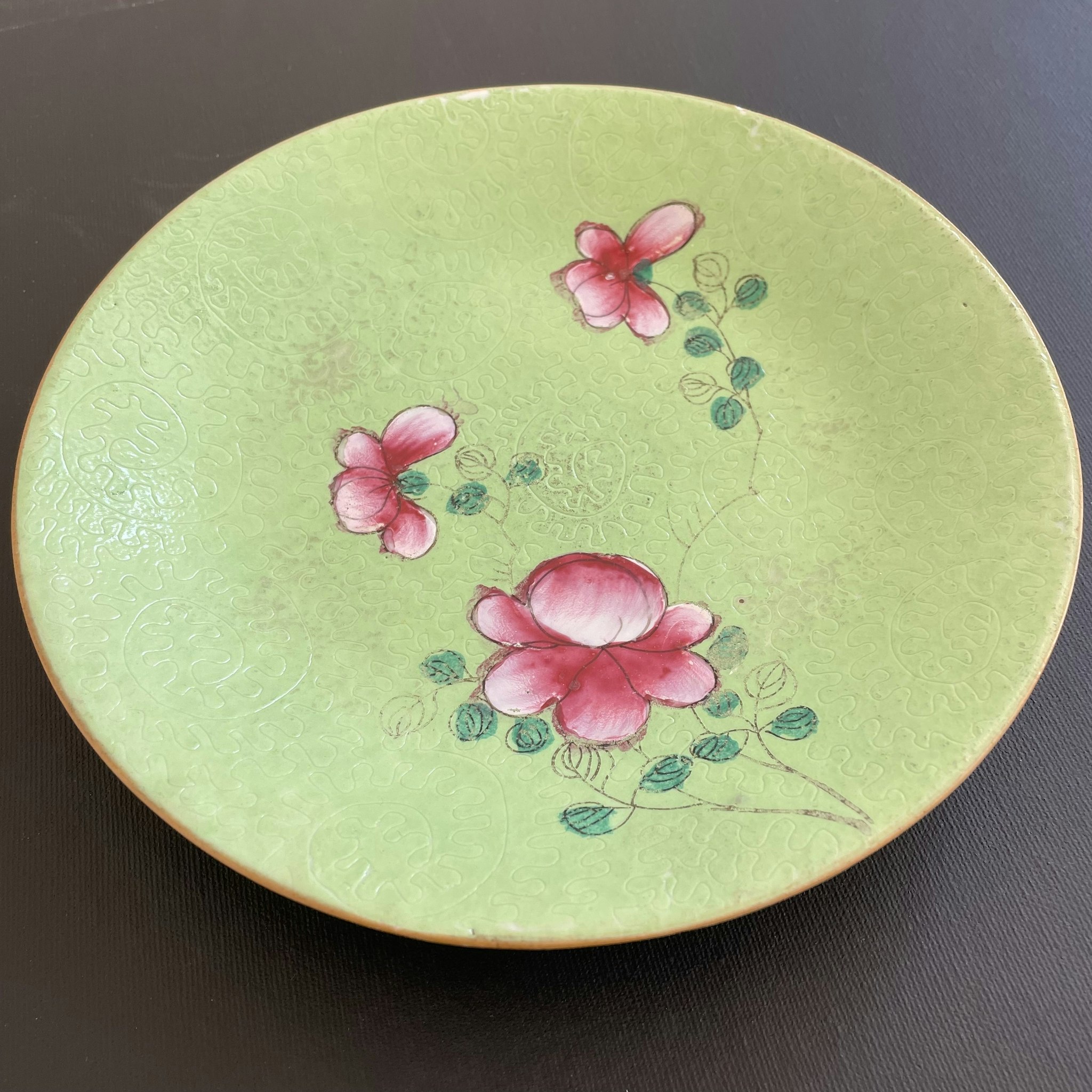 Antique Chinese green scraffito ground dish with flowers Jiaqing M&P #1388