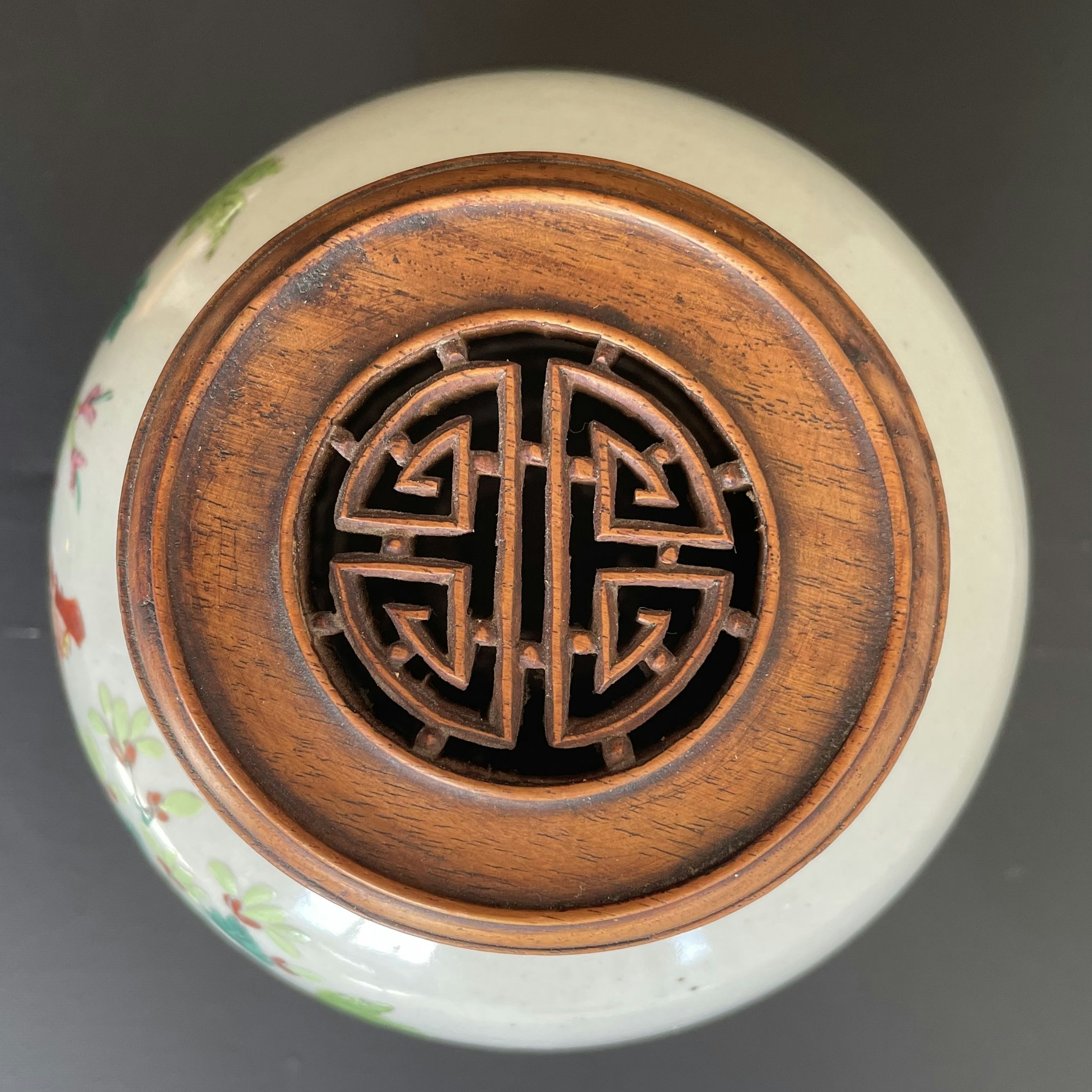 Antique Chinese famille rose ginger jar, Qianlong, 18thC #1412