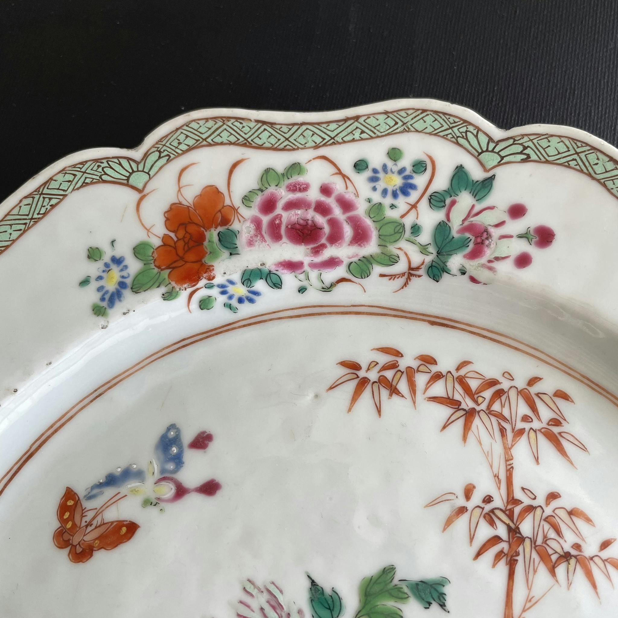 Antique Chinese famille rose plate / under tray, Qianlong, 18th c #1418