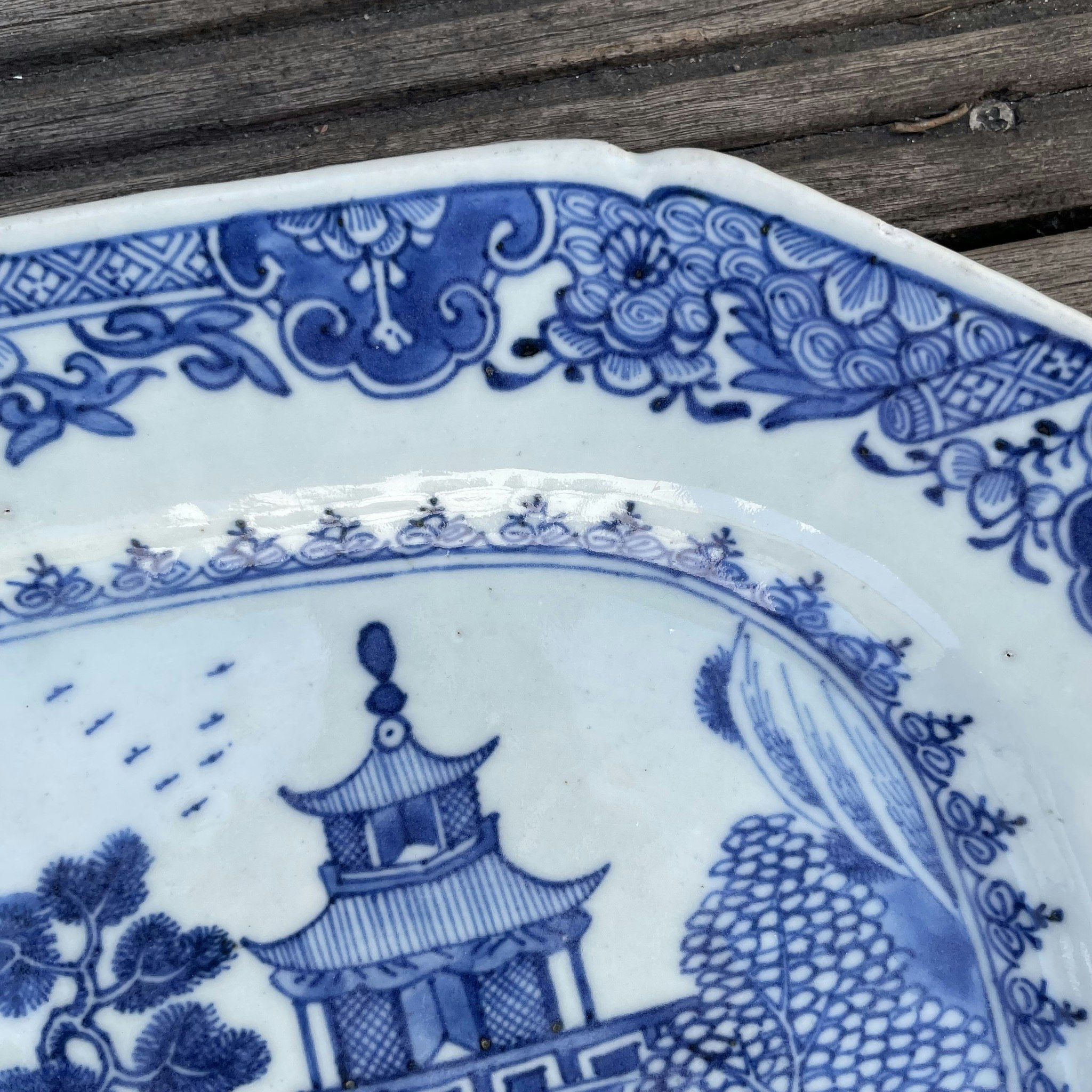 Antique Chinese Export Blue and White Porcelain platter, Qianlong period #1435