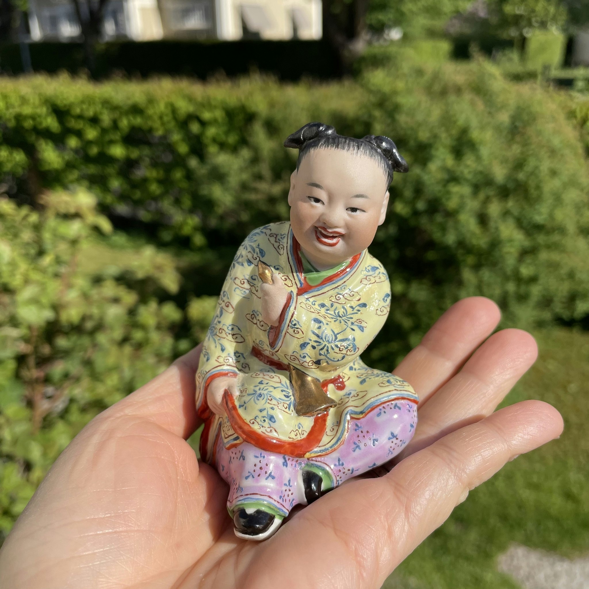 Vintage Chinese porcelain figurine, 20th c #1457