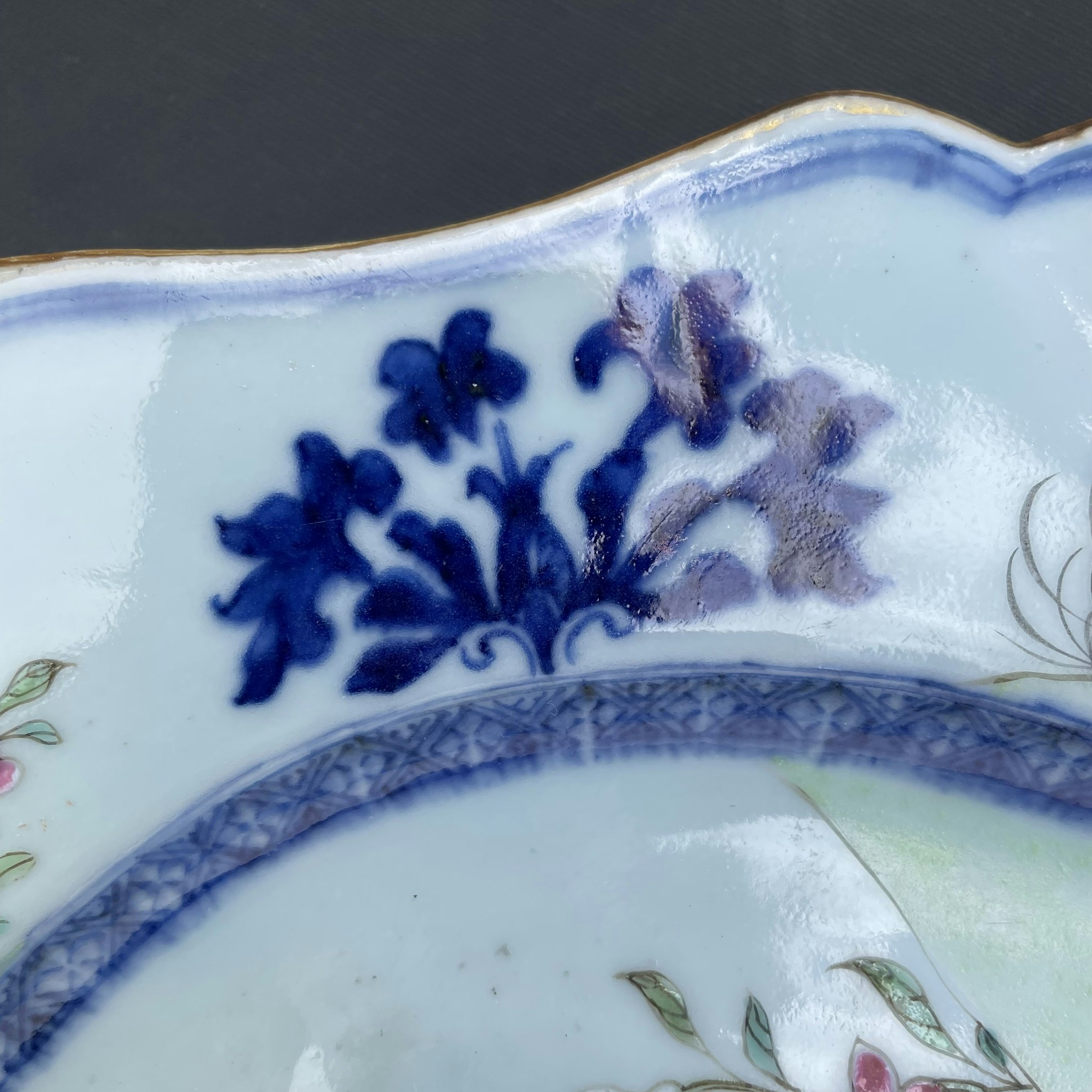 Chinese underglazed blue and white famille rose platter, 18th c Qianlong #1490