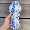 Chinese blue and white rectangular meiping vase , Kangxi period #1496