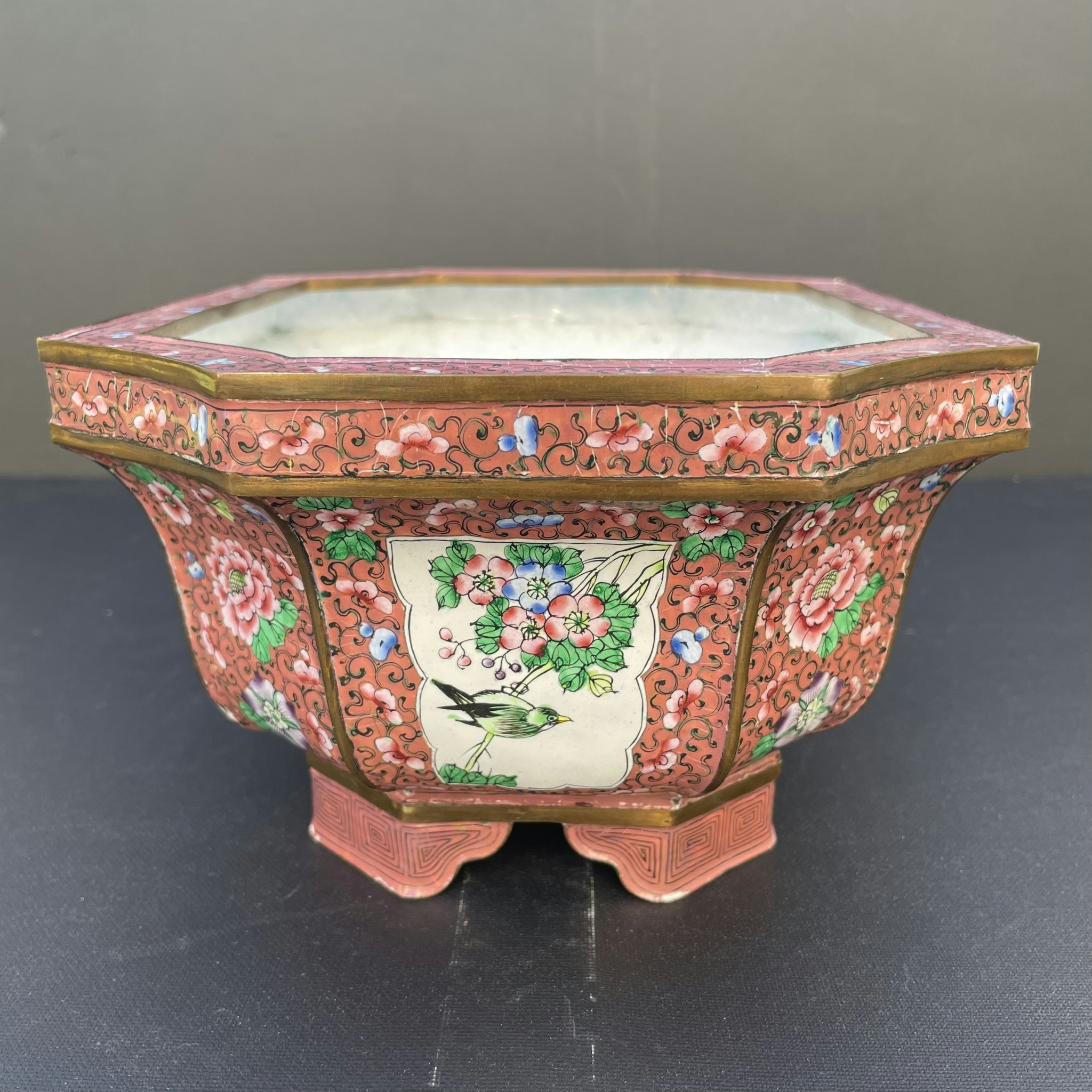 Antique Chinese Canton enamel planter, 20th century, Republic #1497