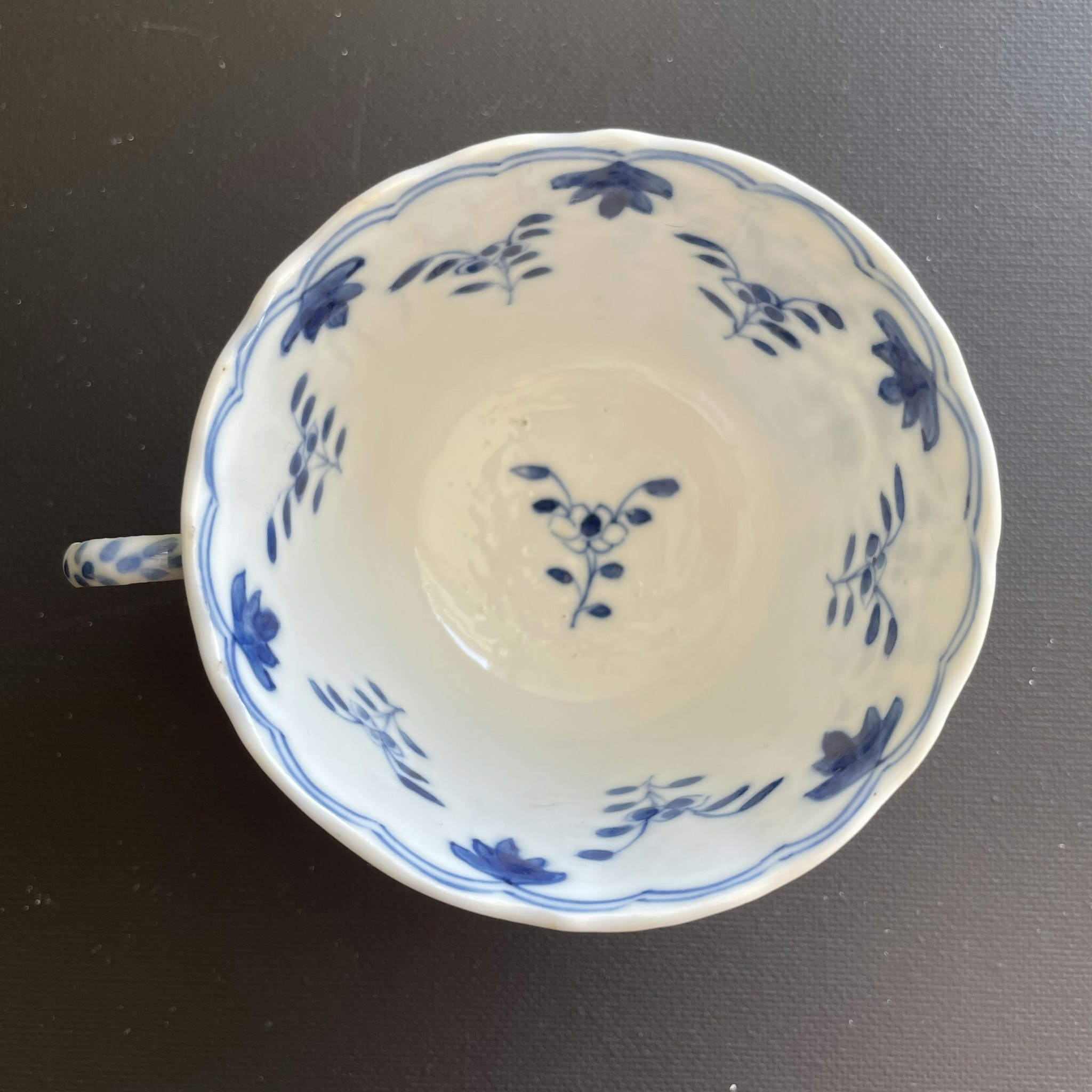 Chinese Antique Teacup & Saucer in blue and white, Late Qing Dynasty #1511
