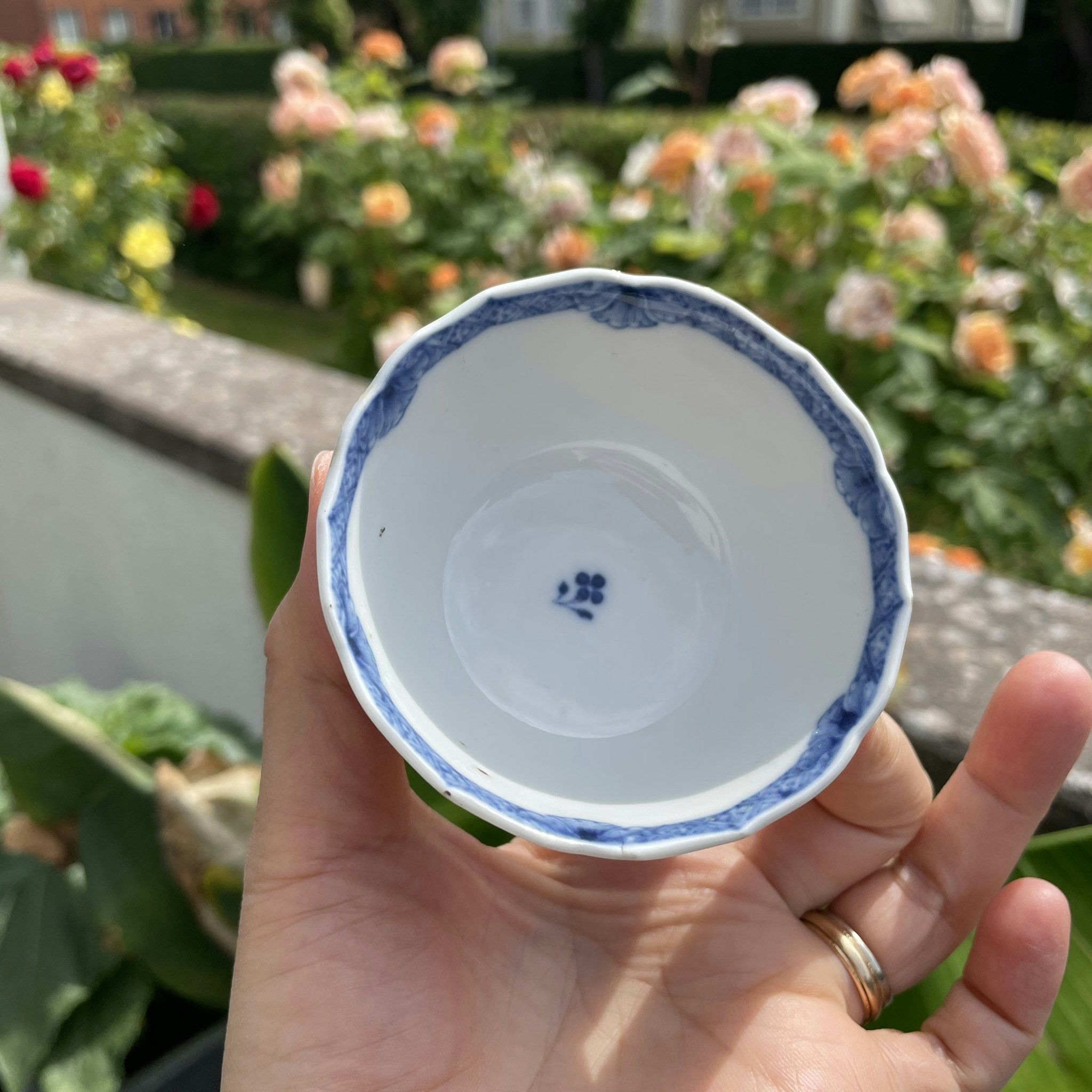 Chinese Antique Porcelain teacup Qianlong Period #1521