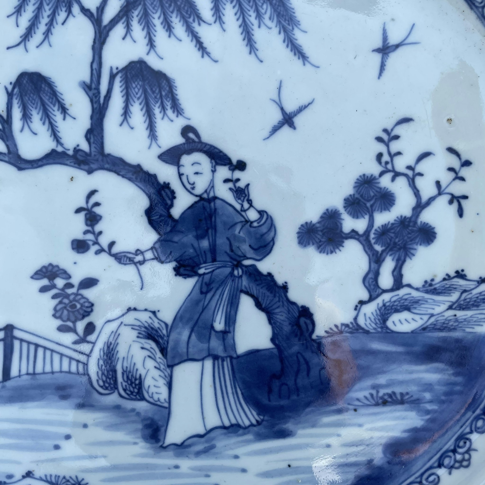 Chinese Antique Underglazed Blue and White Platter, Qianlong Period #1523