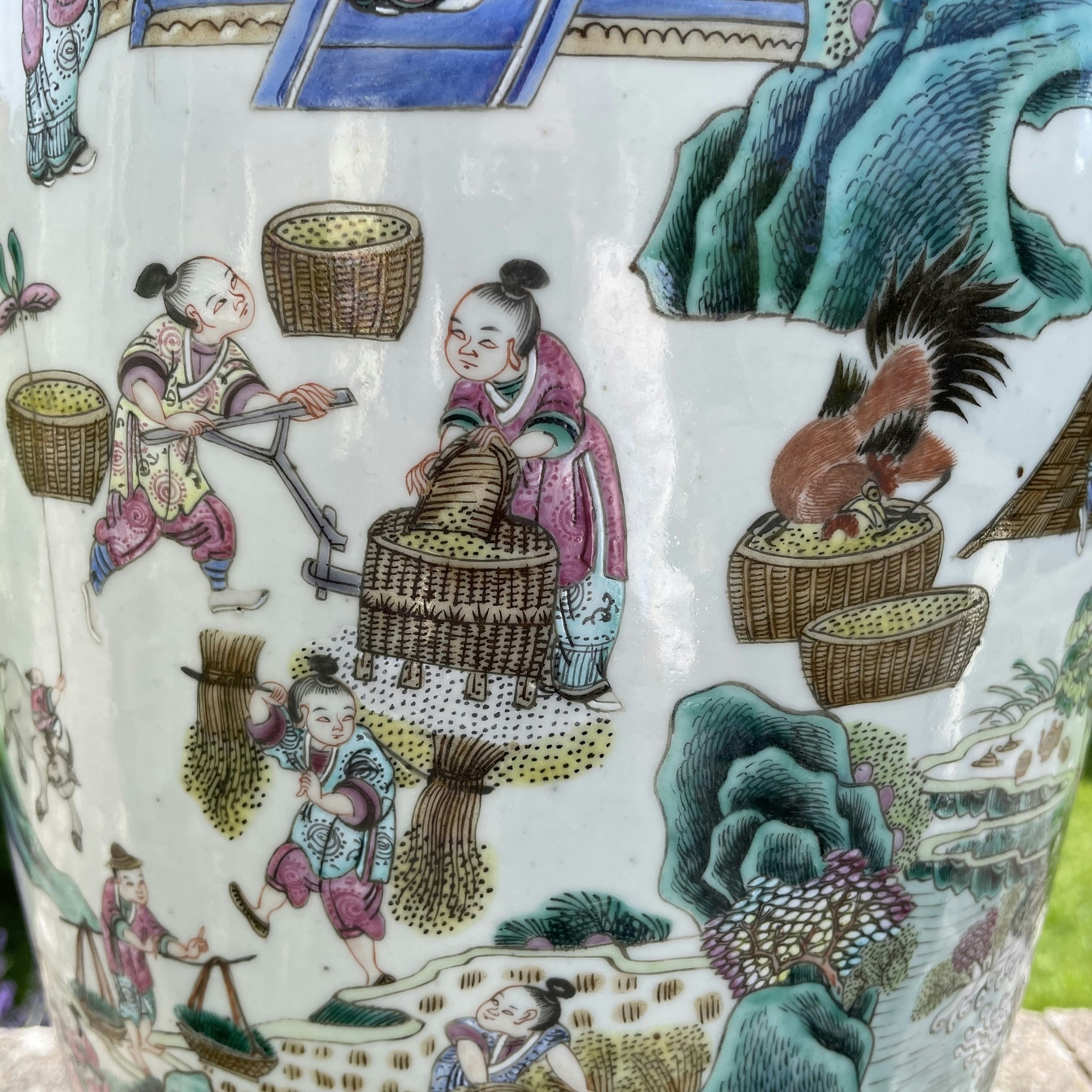 Chinese Antique porcelain vase, Tongzhi/Guangxu, second half of the 19th c 耕织图#1539