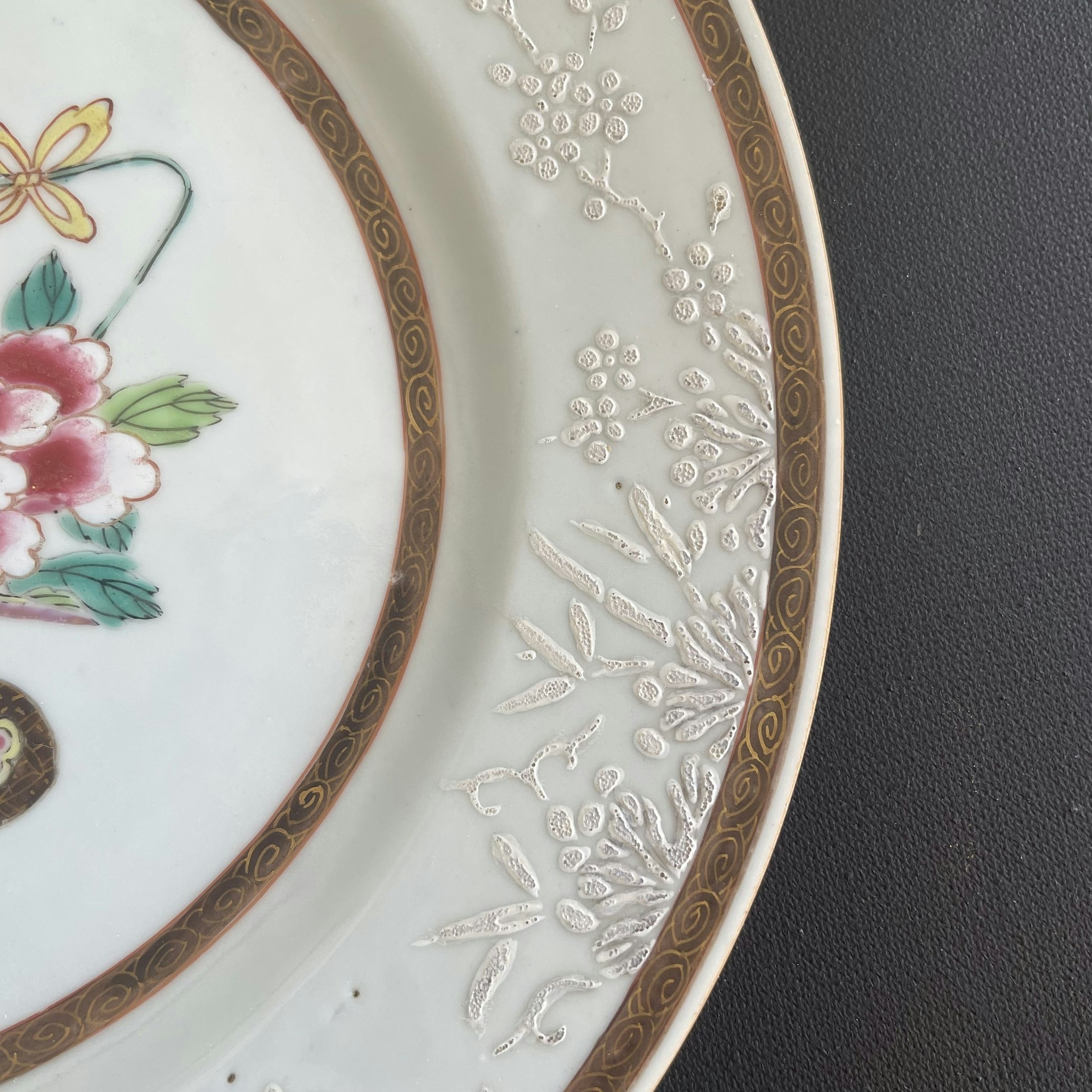 Chinese Antique porcelain plate first half of 18th C Yongzheng / Qianlong #1561