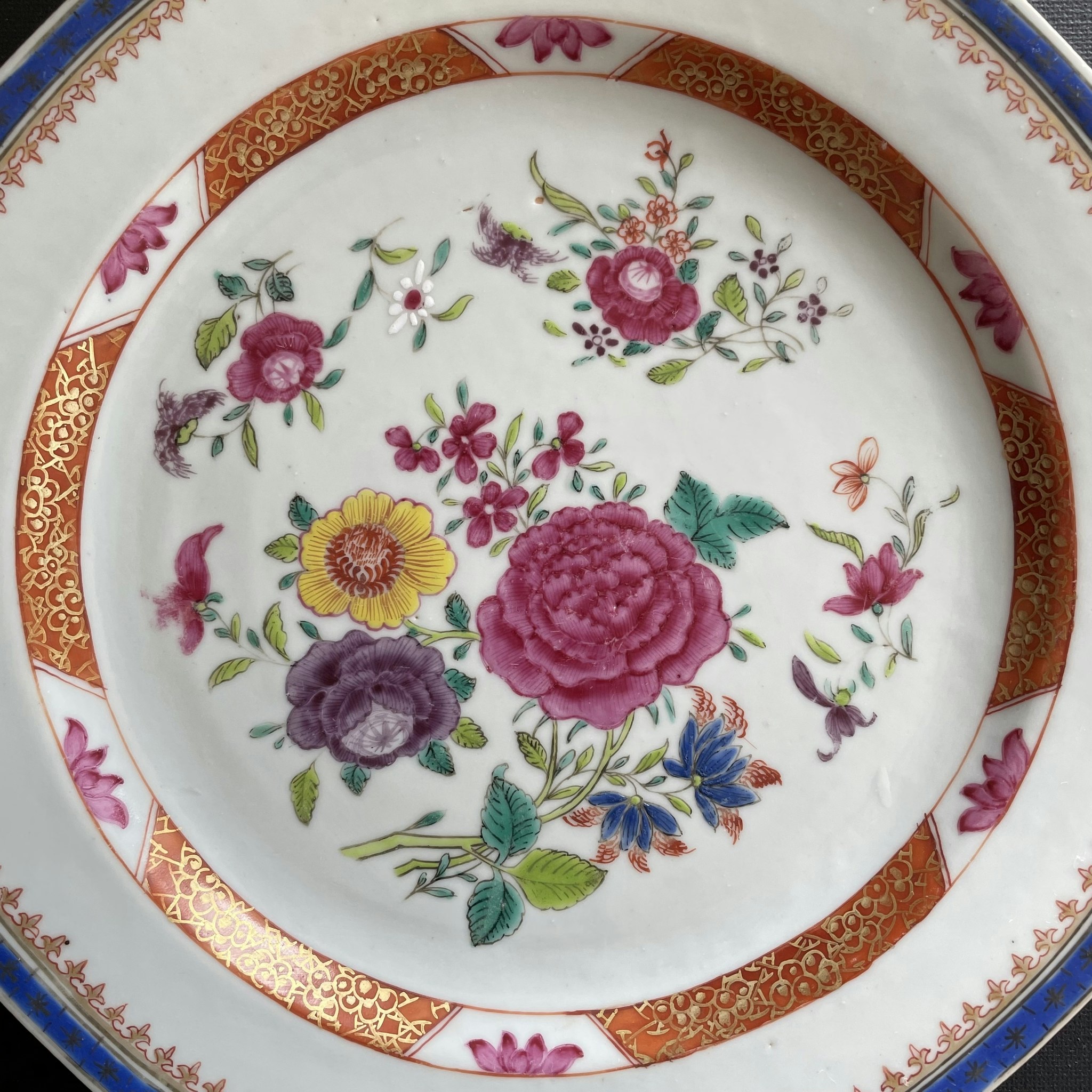 Chinese Antique famille rose plate, Qianlong, 18th c #1549