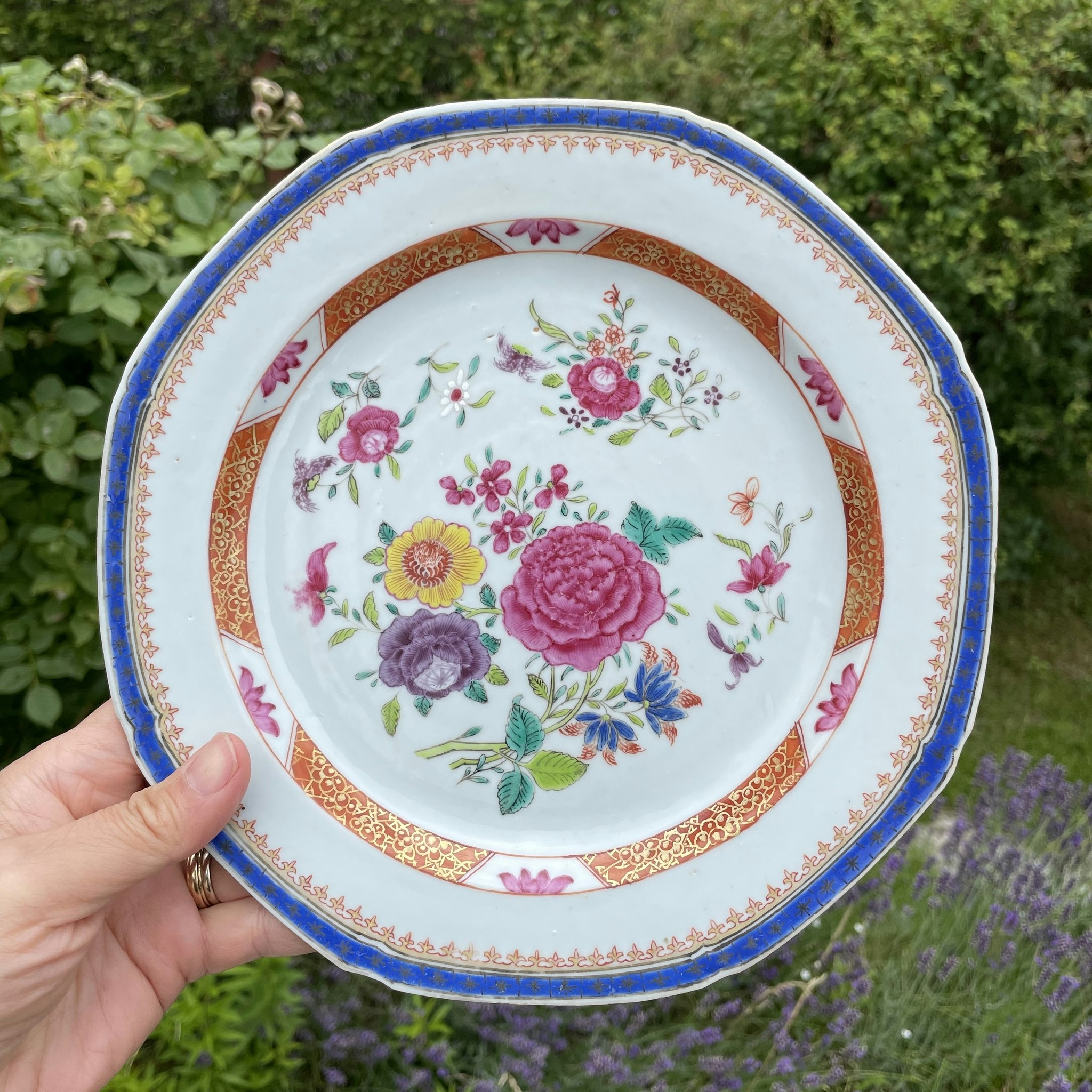 Chinese Antique famille rose plate, Qianlong, 18th c #1549