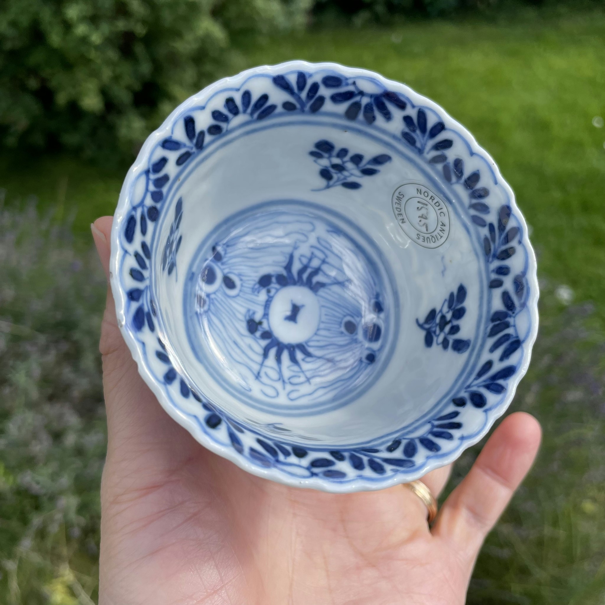 Chinese antique teacup and saucer decorated in underglazed blue with fishes and crabs, Kangxi Revival #1595