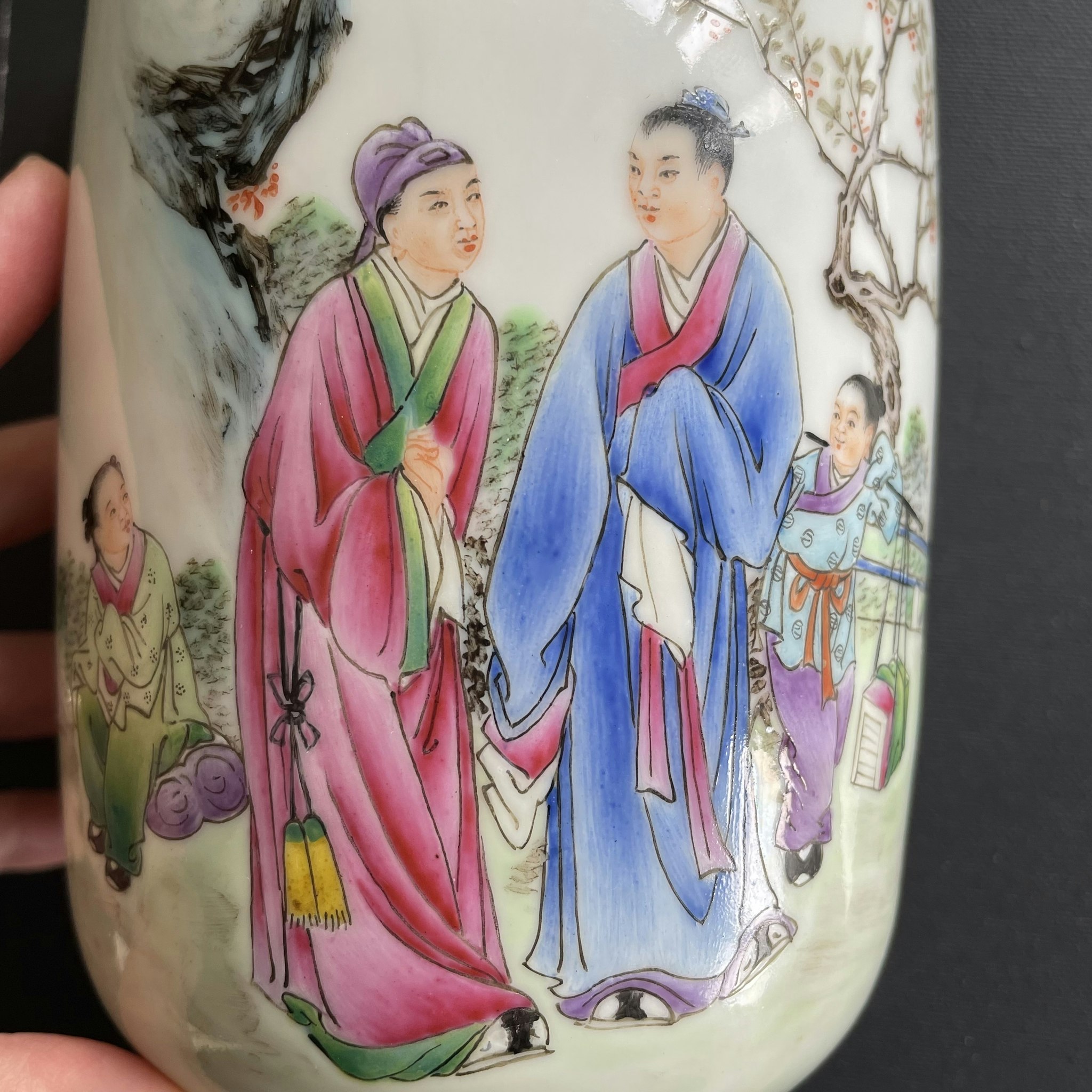 A vintage Chinese famille rose vase 1950-1970's #1603