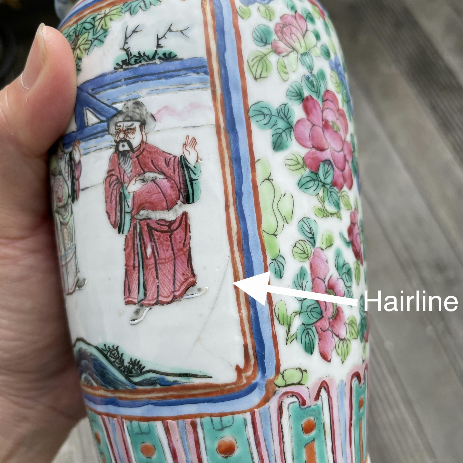 Chinese Antique porcelain vase, Late Qing Dynasty #1610