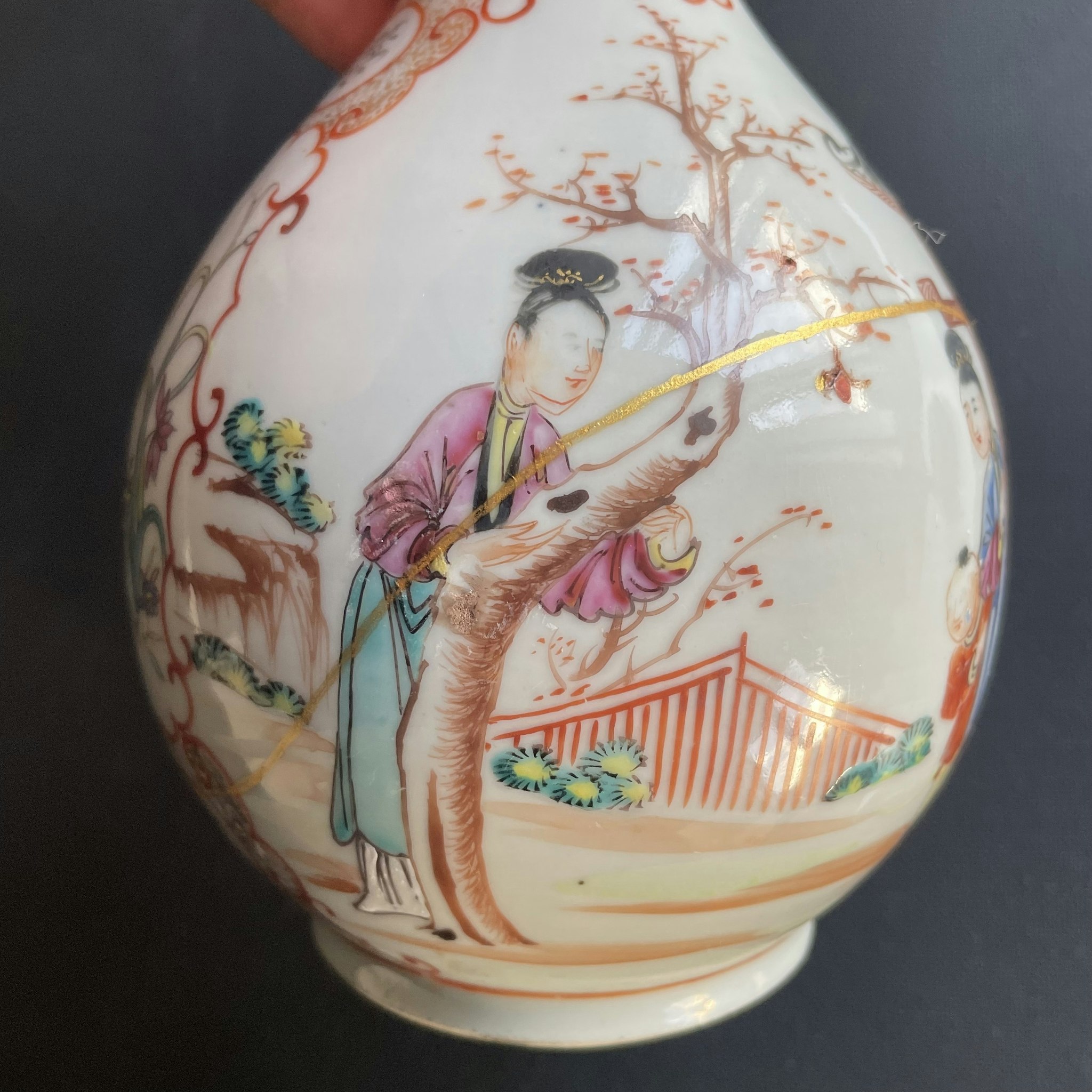 Chinese Antique rose mandarin vase 18th Century Qianlong period #1625