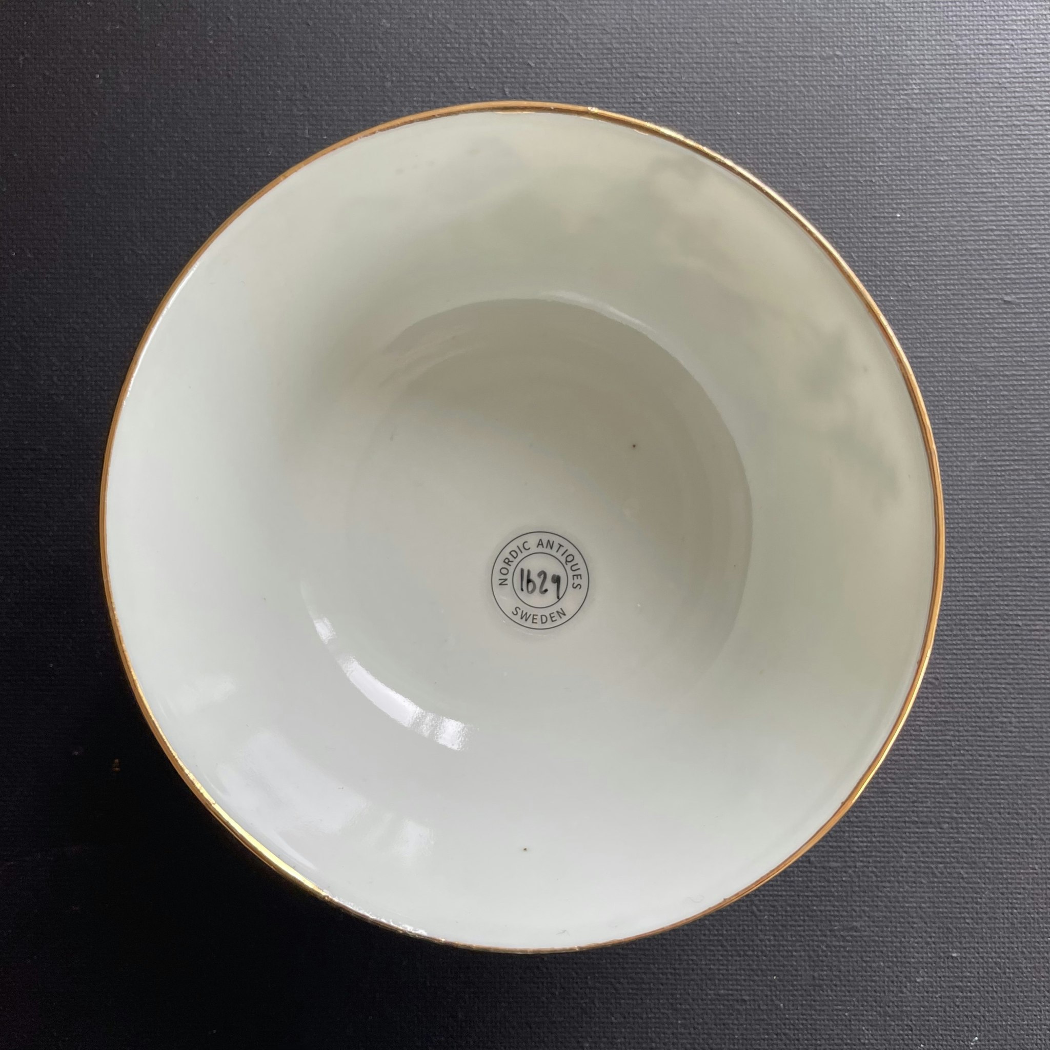 Chinese antique bowl, republic period  #1629