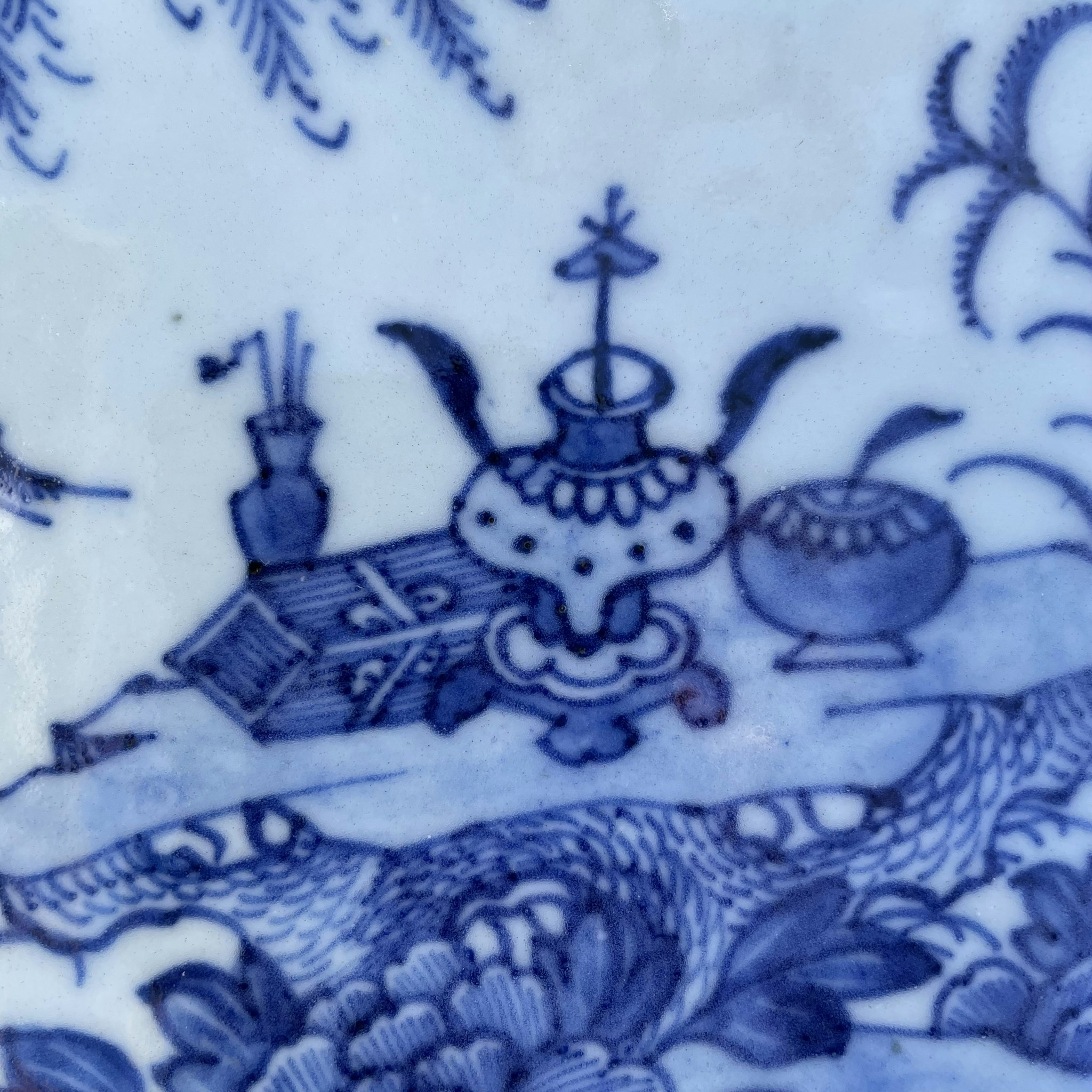 Chinese Antique blue and white porcelain platter, 18th C Qianlong period #1470