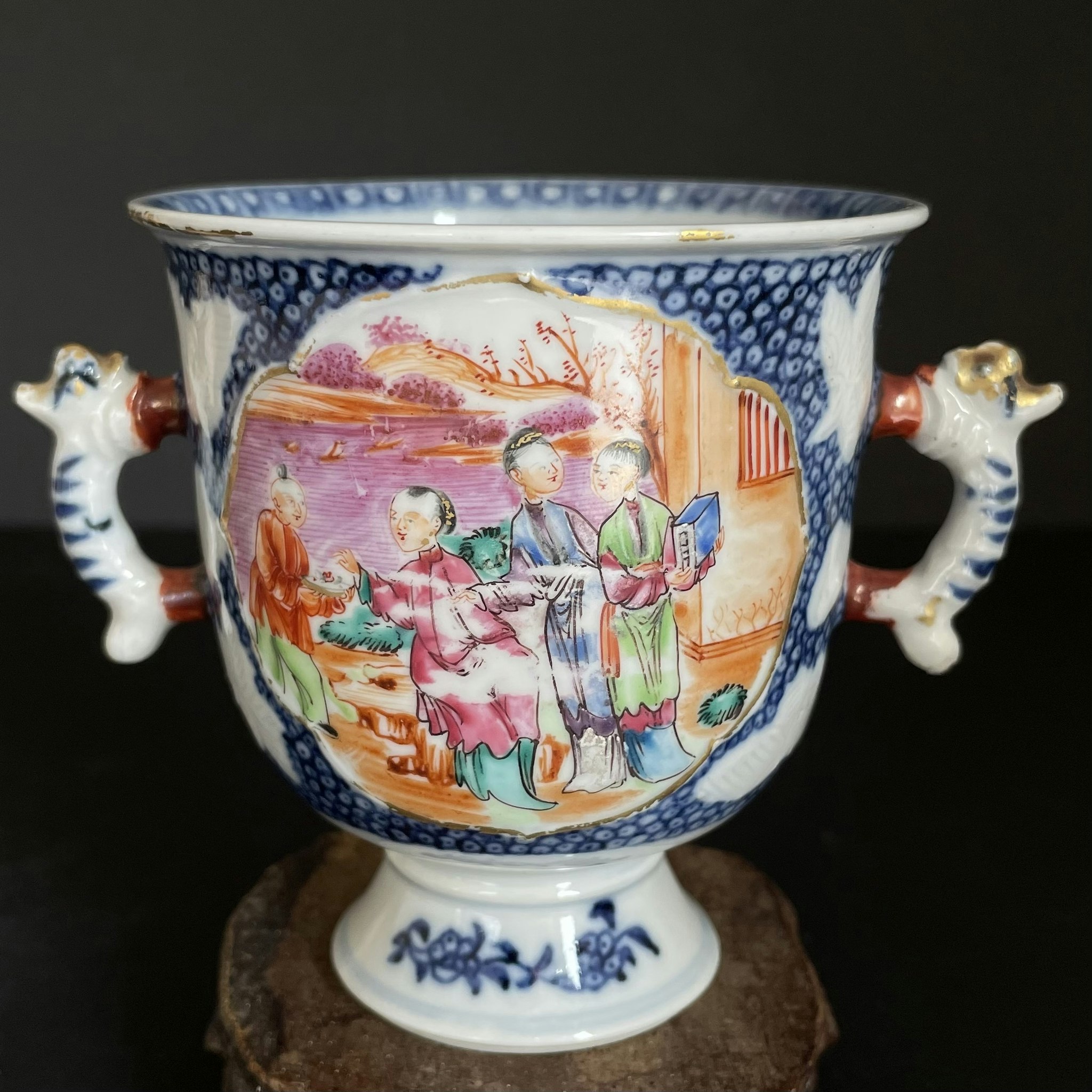 Chinese Antique Rose Mandarin Cup With Double Handles , Rare! 18c #1668