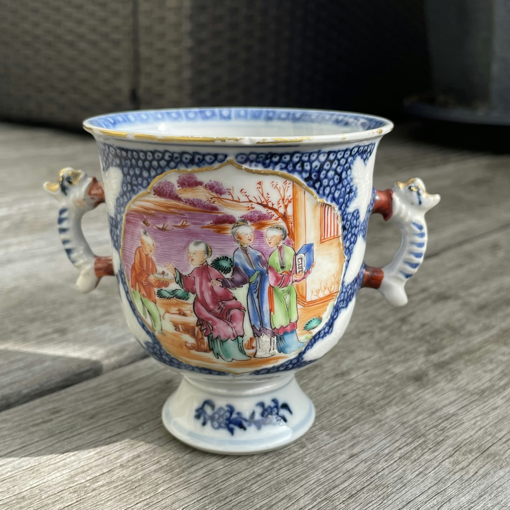 Chinese Antique Rose Mandarin Cup With Double Handles , Rare! 18c #1668