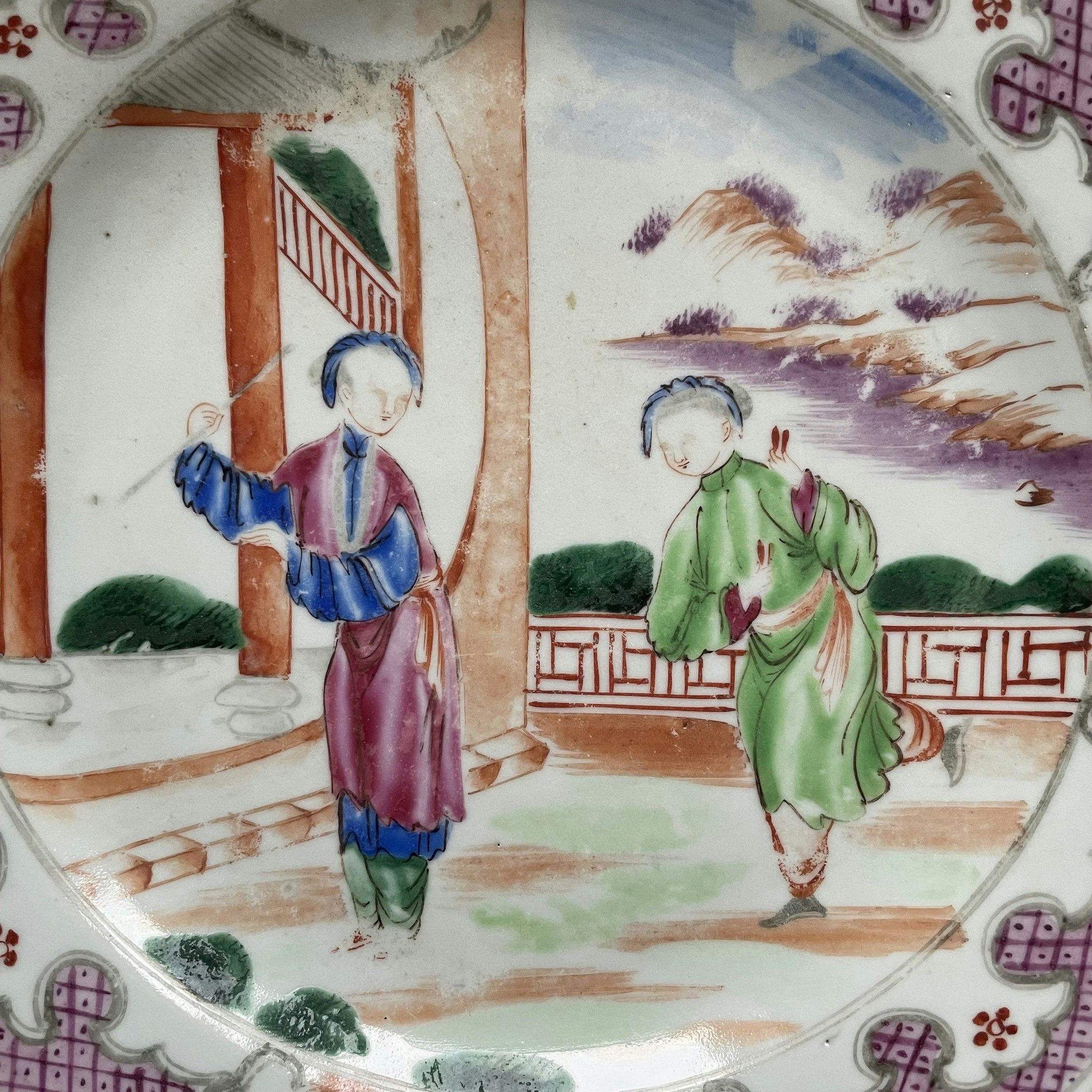 Chinese Antique Rose Mandarin Plate,18th C, Qianlong period #1721