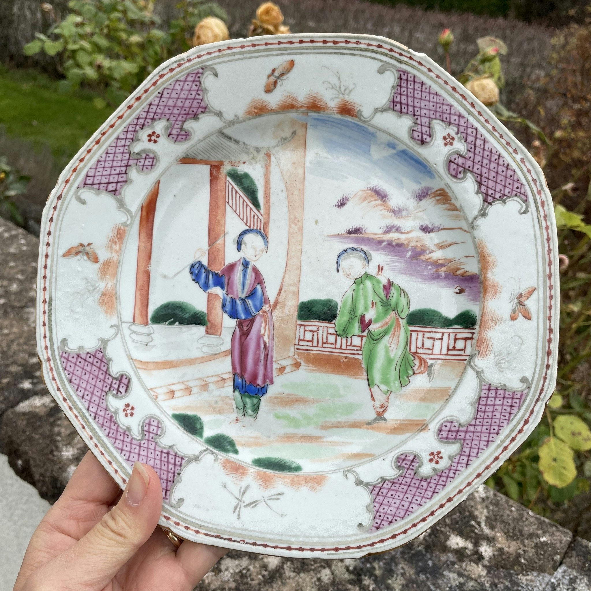 Chinese Antique Rose Mandarin Plate,18th C, Qianlong period #1721