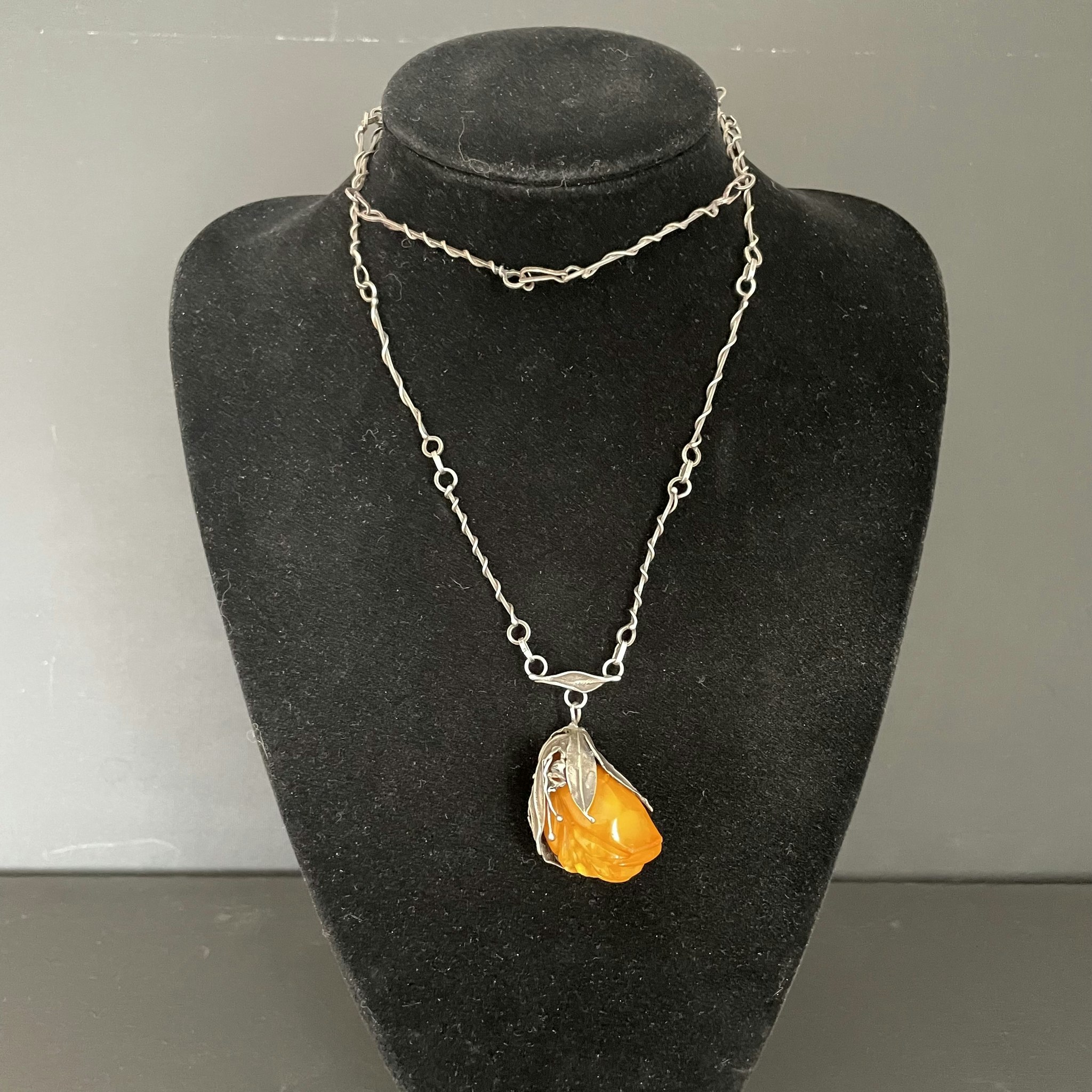 Natural amber pendant with silver egg yolk hand carved flower 37g #1758