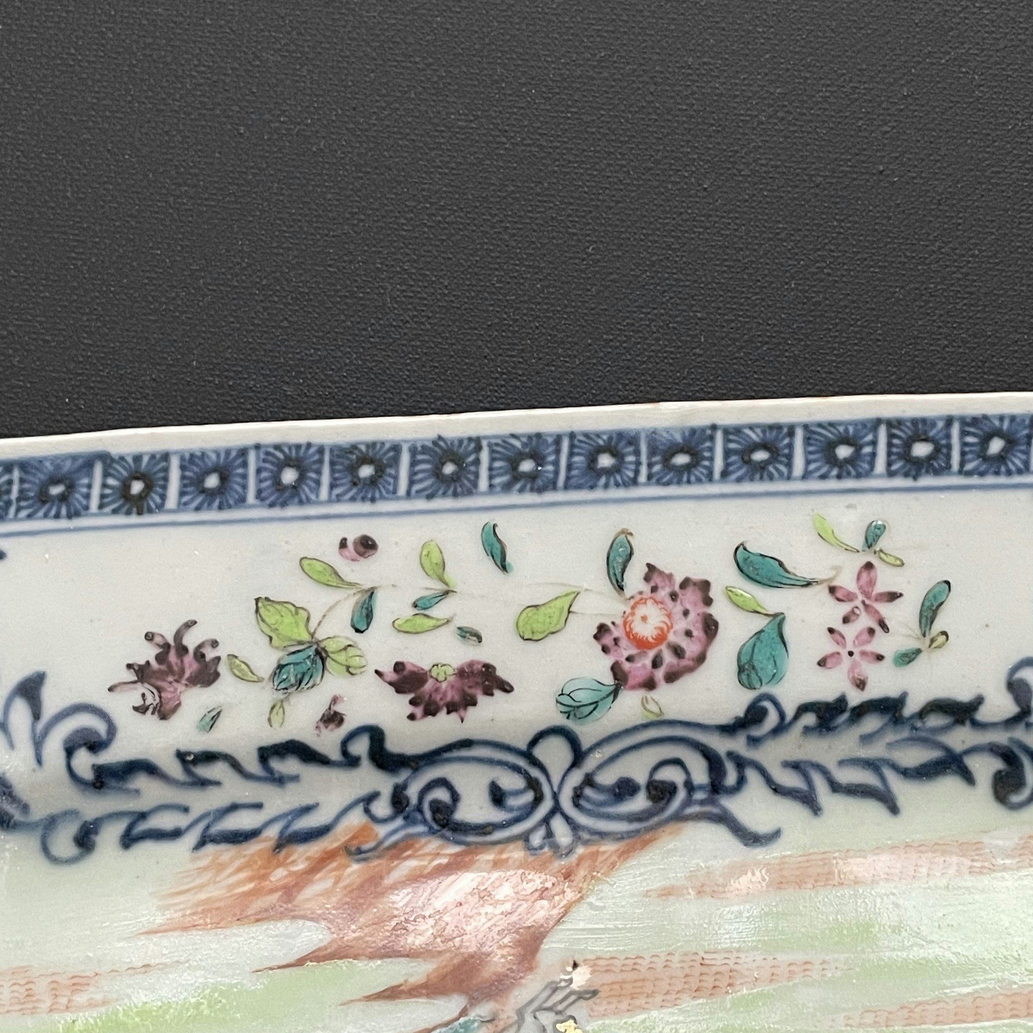 Chinese Antique Rose Mandarin Platter, 18th C Qianlong period #1787