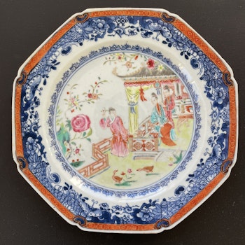 Chinese Antique Famille Rose Plate, 18th C Qianlong period #1781