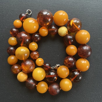 Vintage Natural Amber Necklace Baltic Swedish Amber Egg Yolk Butterscotch Huge 77g# 1827