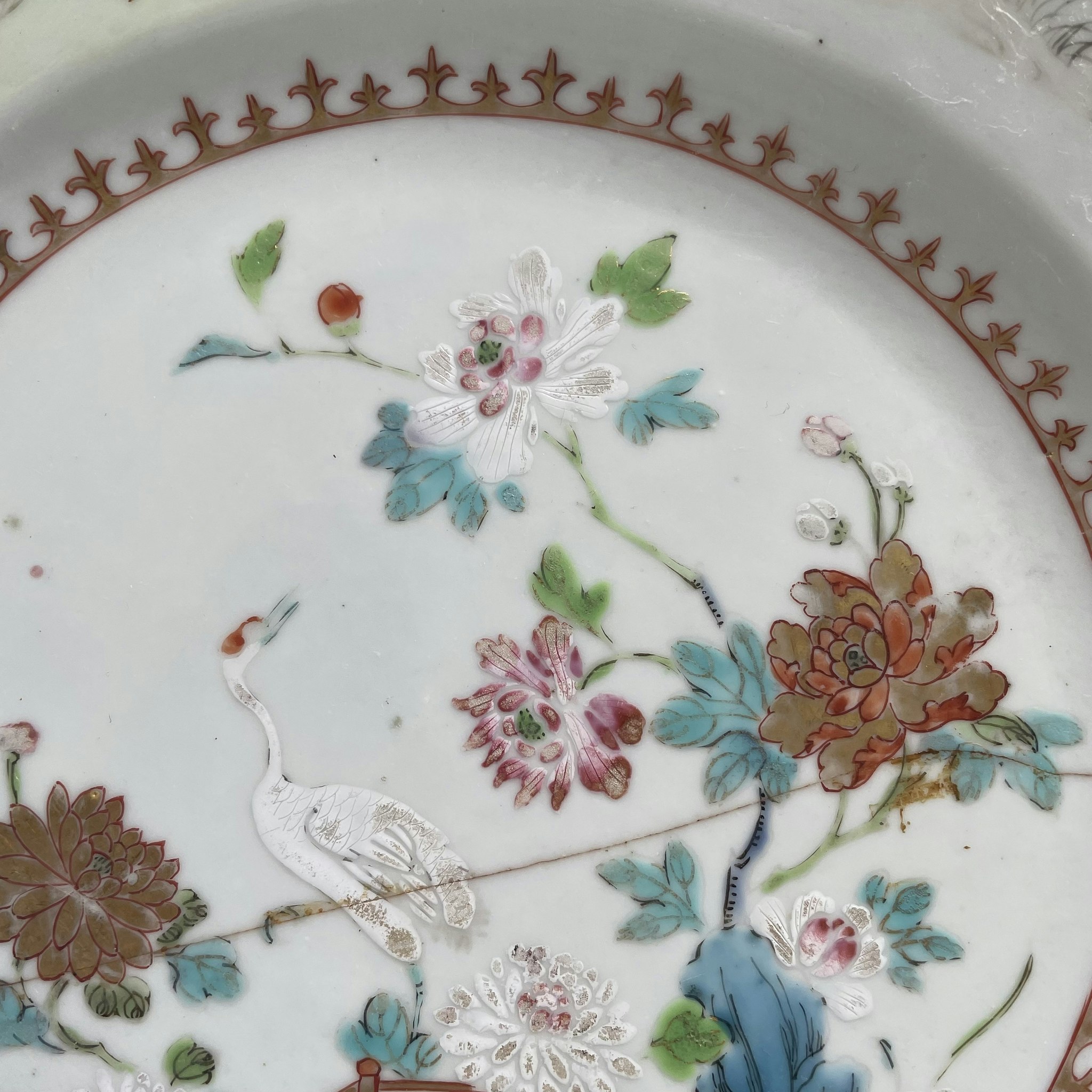 Chinese antique porcelain famille rose plate, Qianlong period, #1930