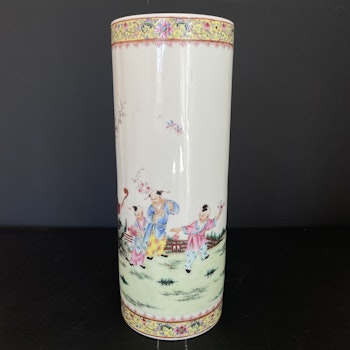 Chinese antique porcelain famille rose hat-stand, late Qing / Republic #1955
