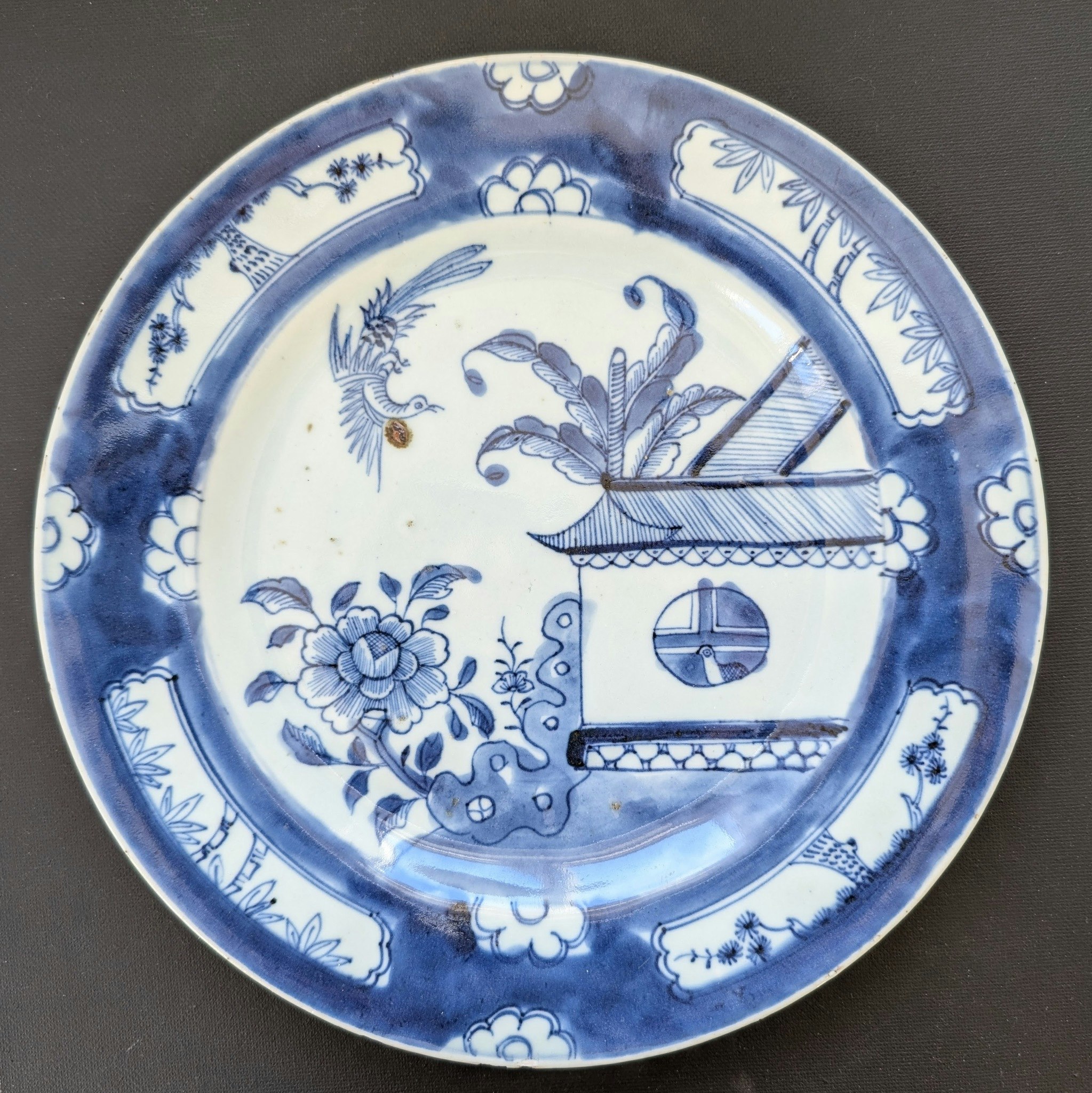 Chinese Antique blue and white porcelain plate, 18th C