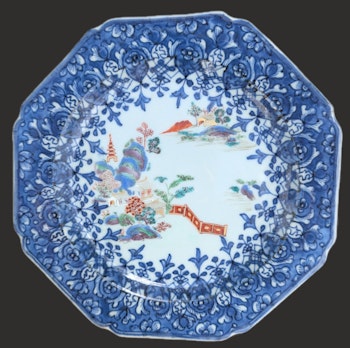 Chinese antique blue and white and famille rose plate, Qianlong, 18th c #2653