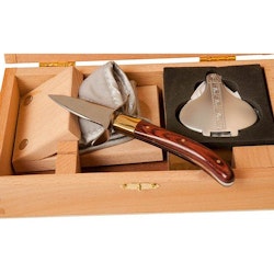 Laguiole oyster set in wooden box