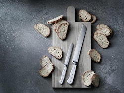 Wüsthof Classic bread knife double-serrated 23 cm