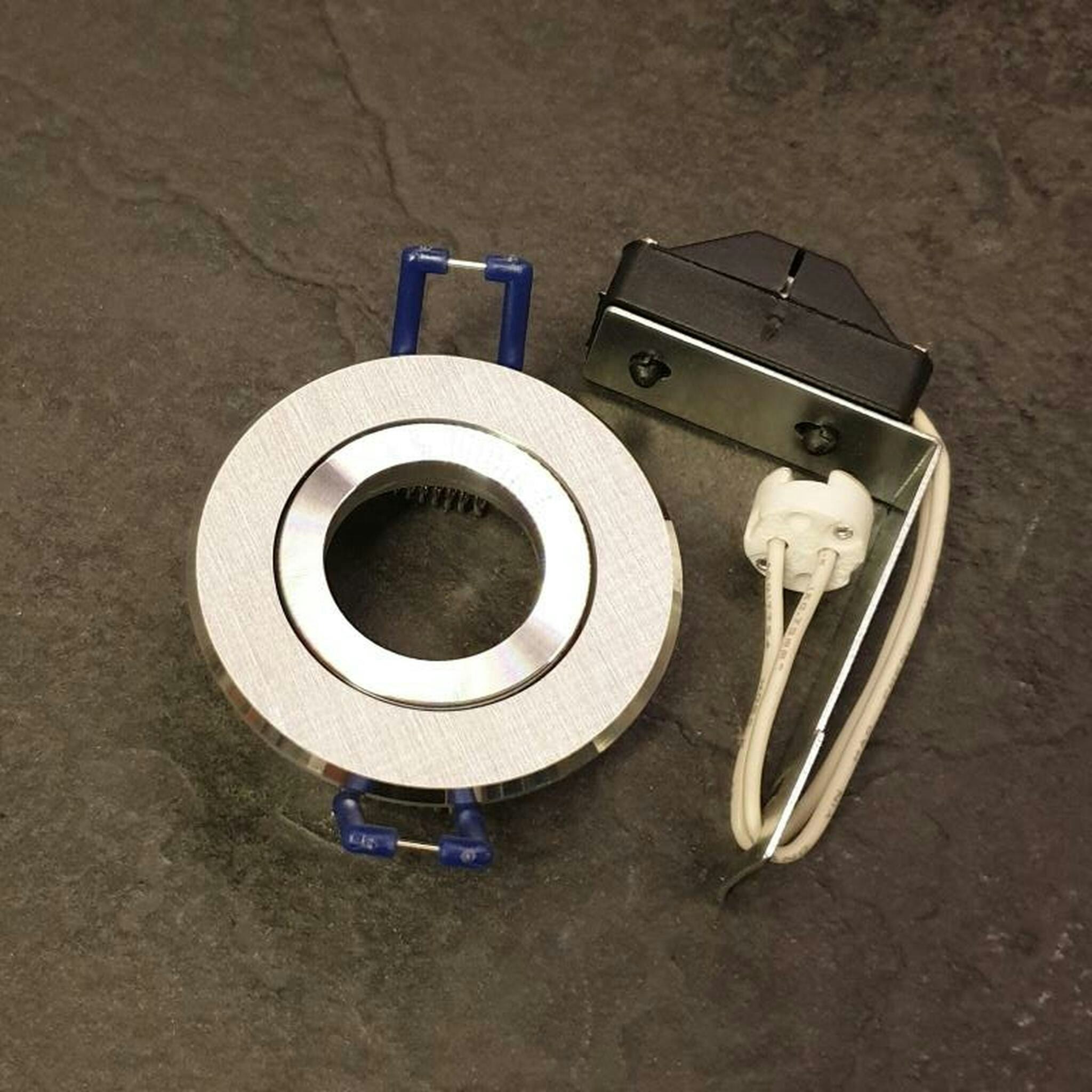 Downlight D-11701   25:-/st Kustboden.se