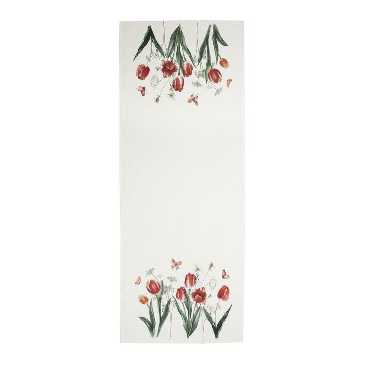 Tulipi en vit bordslöpare med ett vackert digitaltryckt tulpanmönster i rött från Svanefors, mått 35 x 70 cm.