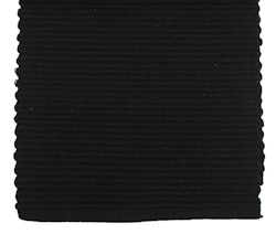 Pontus en svart matta i 100% bomull från Svanefors i mått 160 x 240 cm.