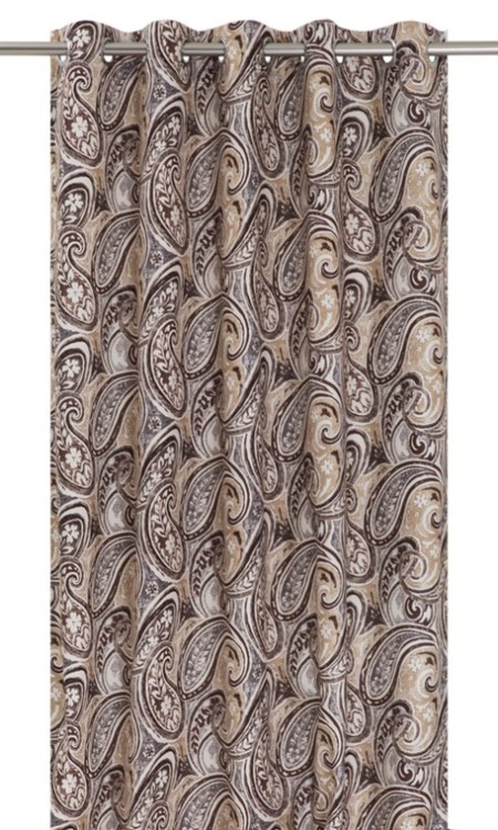 Ipswich ett paisleymönstrat gardinset i sammet med öljetter. Färg: Beiga och bruna toner.