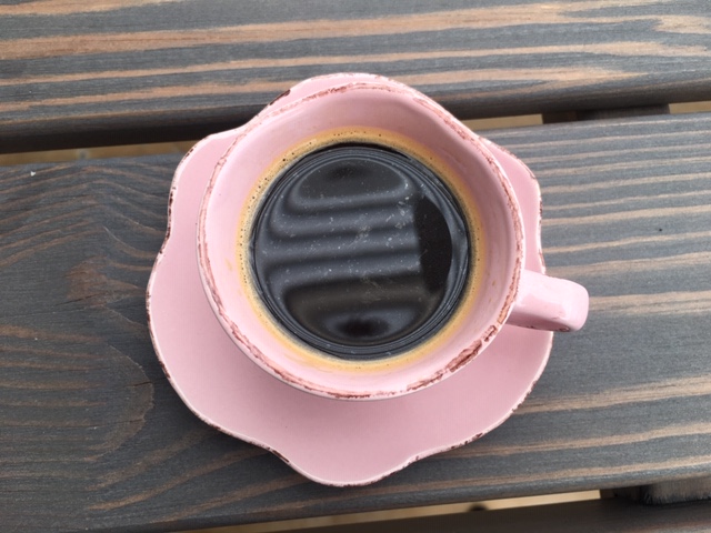 Lona espressokopp från Modern house. Färg: Rosa.