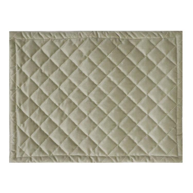 Quilty en lyxig tablett i sammet, art.nr 9859-82-002. Färg: Beige. - material