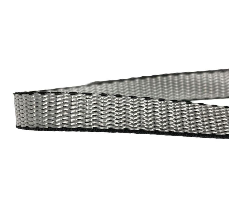 Markisband 9 mm i polyester. Färg: Silver med svart kant.