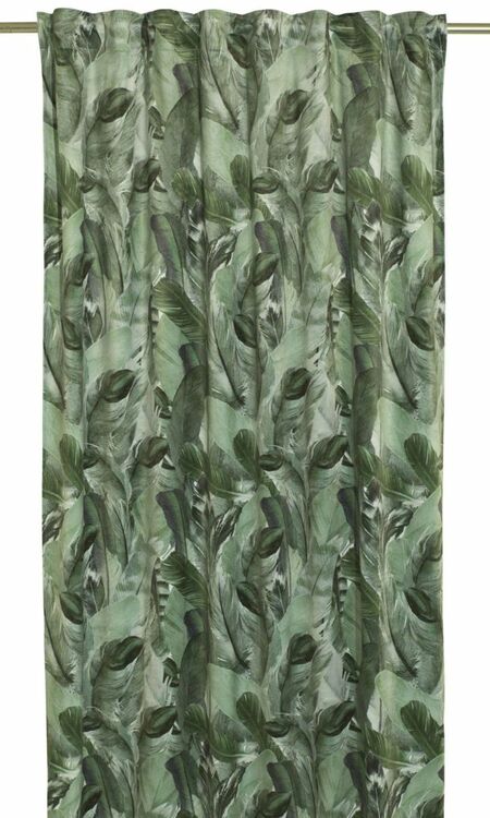 Fons ett gardinset i sammet med mönster med gröna fjädrar. Färg: Grön.