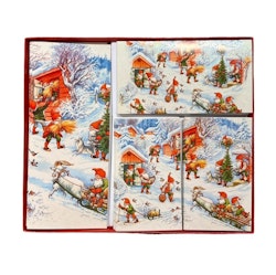 Julkort i 12 pack med 4 olika julmotiv och kuvert i gammaldags stil med tomtar som håller på med tomtegrejor i ett vinterlandsskap, korten är dubbelvikta.